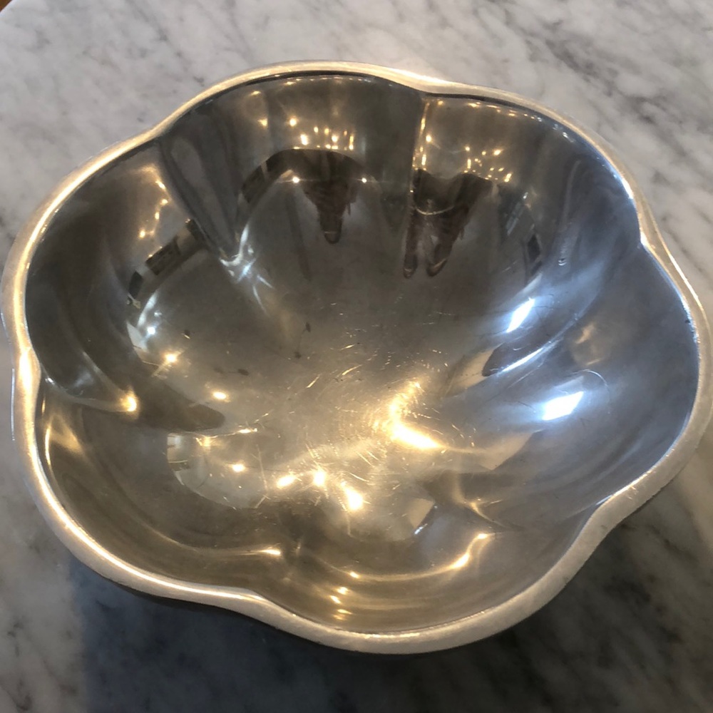 Nambe tulip bowl